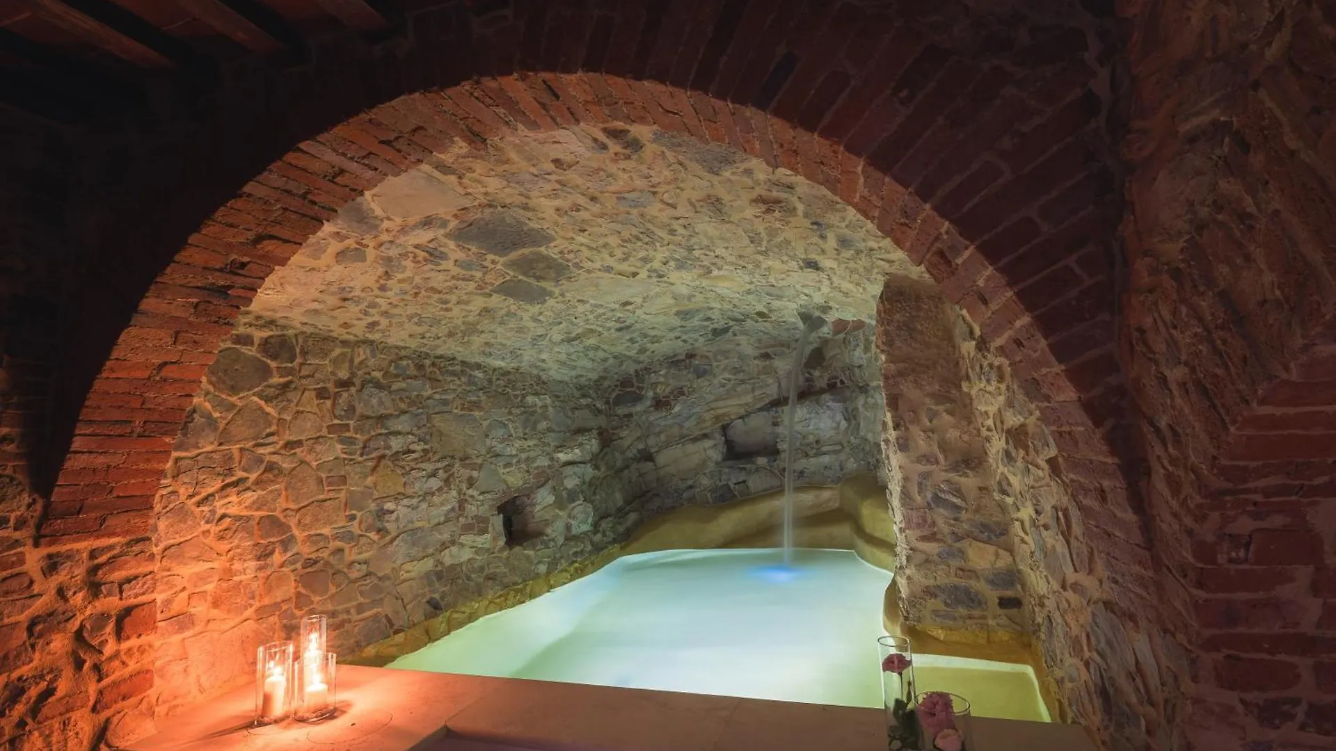 Suite Design & Spa Lucignano Italy