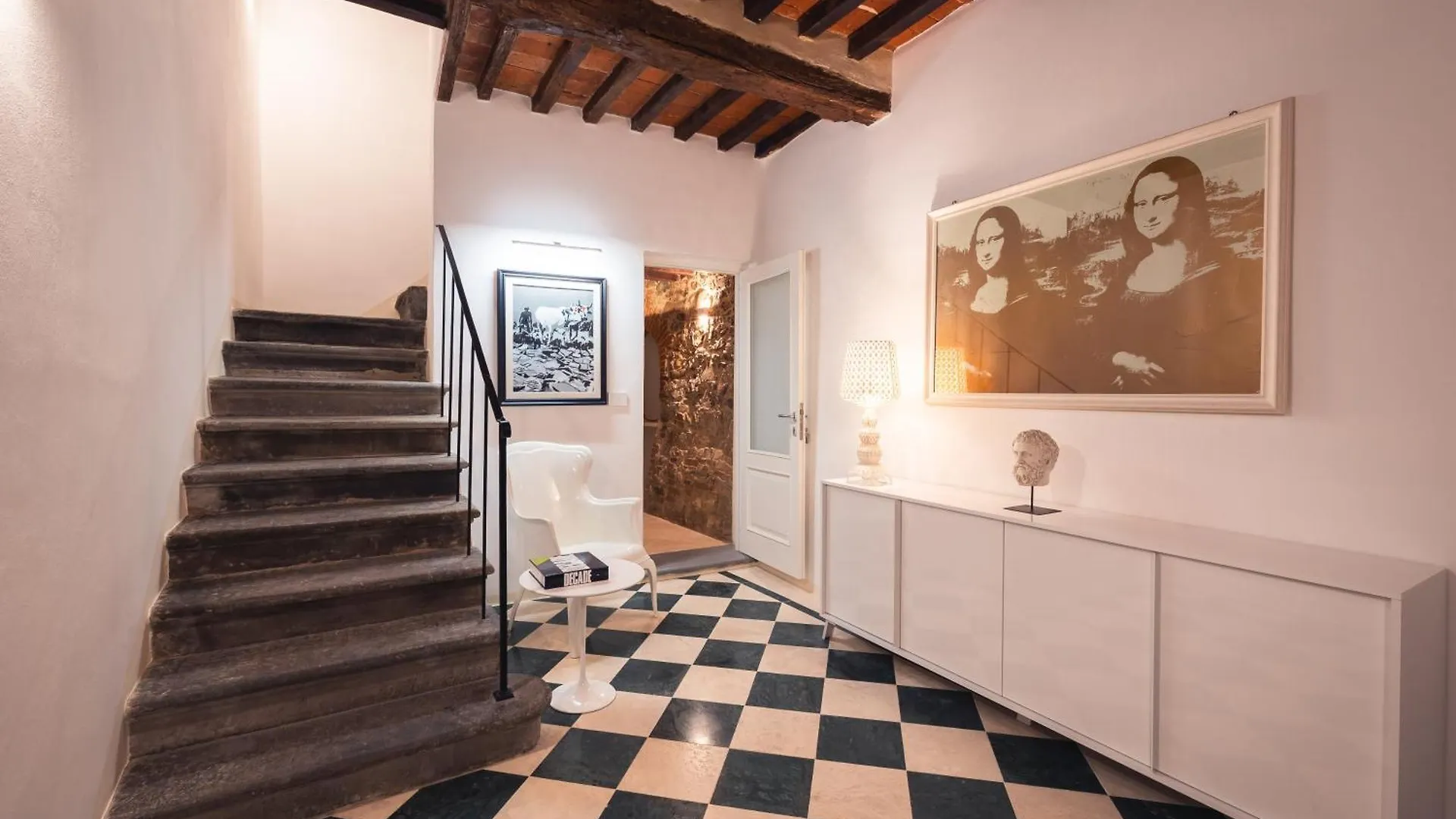 Suite Design & Spa Lucignano Italy